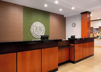 Fairfield Inn & Suites by Marriott Selma Kingsburg hotel thumbnail 3