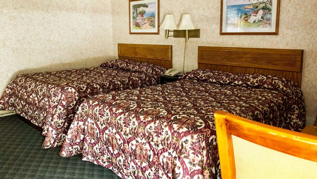 Pleasant Valley Motel West Stockbridge hotel detail image 6