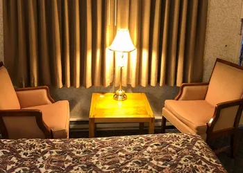 Pleasant Valley Motel West Stockbridge hotel thumbnail 8