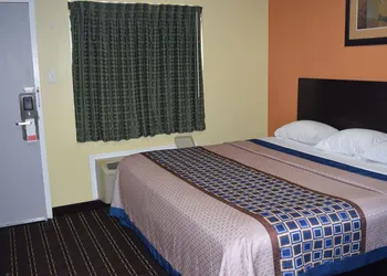 White Oaks Motel Pennsville/Carneys Point hotel thumbnail 8