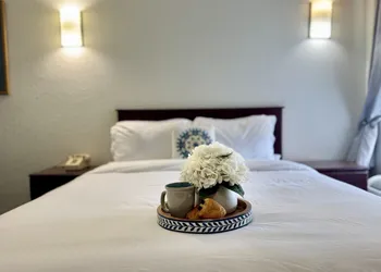 Athens Hotel Suites hotel thumbnail 6