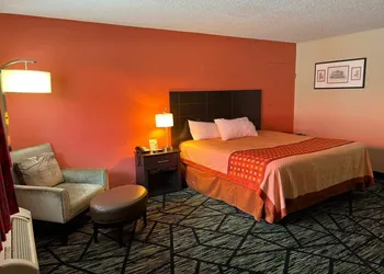 Travelerslodge Motel hotel thumbnail 5