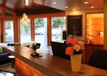 Timbers Inn hotel thumbnail 4