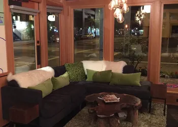 Timbers Inn hotel thumbnail 6
