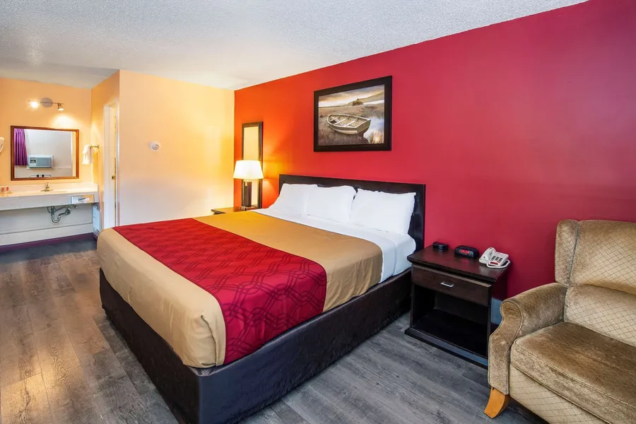 Econo Lodge Edson hotel detail image 6