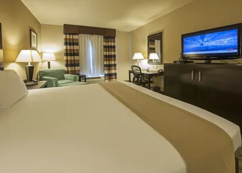 Holiday Inn Express & Suites Houston NW/Beltway 8 West Road by IHG hotel thumbnail 4