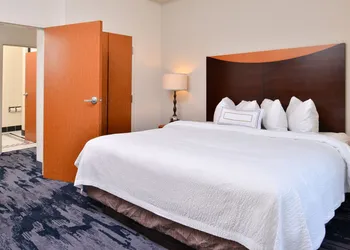 Fairfield Inn & Suites by Marriott Pelham hotel thumbnail 5