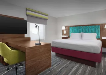 Hampton Inn Yorkville hotel thumbnail 7