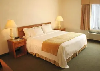 Rosemont Suites hotel thumbnail 8