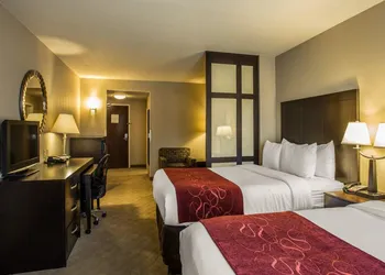 Comfort Suites Huntersville near Lake Norman hotel thumbnail 6