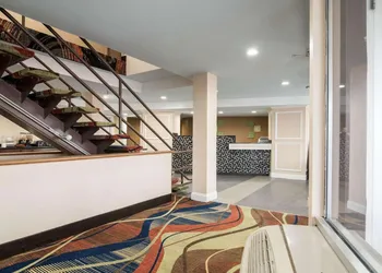 Rodeway Inn Syracuse Carrier Circle hotel thumbnail 2