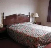 Rodeway Inn Syracuse Carrier Circle hotel detail image 7