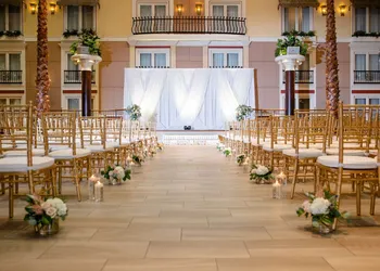DoubleTree Resort by Hilton Lancaster hotel thumbnail 2