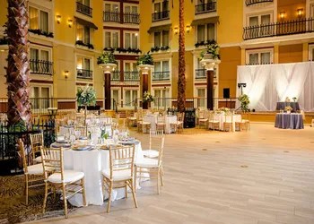 DoubleTree Resort by Hilton Lancaster hotel thumbnail 3