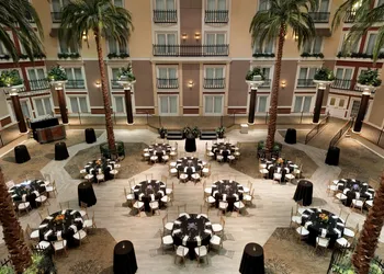 DoubleTree Resort by Hilton Lancaster hotel thumbnail 4