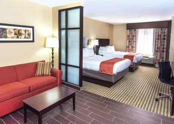 Holiday Inn Express & Suites Elkton - University Area by IHG hotel thumbnail 8