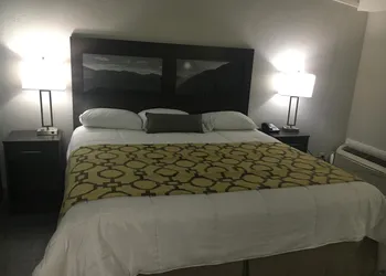 Baymont by Wyndham Cookeville hotel thumbnail 4