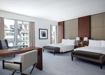 The Langham, New York, Fifth Avenue hotel thumbnail 4
