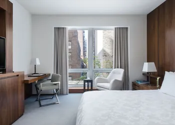 The Langham, New York, Fifth Avenue hotel thumbnail 8