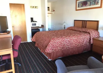 Klamath Motor Lodge hotel thumbnail 2