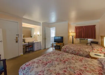 Hyland Motor Inn hotel thumbnail 6