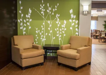 Sleep Inn And Suites hotel thumbnail 2