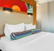 Aloft Harlem hotel detail image 4