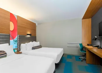 Aloft Harlem hotel thumbnail 6
