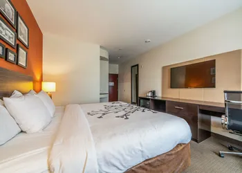 Rest Well Inn & Suites hotel thumbnail 7