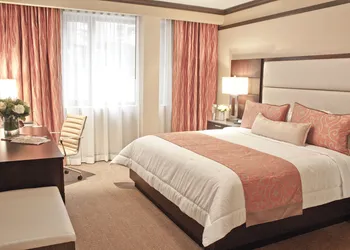 The Pearl New York hotel thumbnail 6
