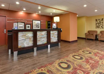 Hampton Inn Muscatine hotel thumbnail 2