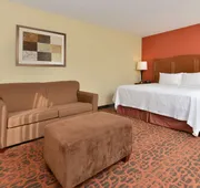 Hampton Inn Muscatine hotel detail image 7