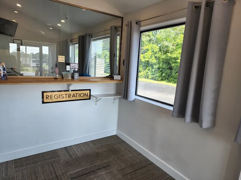 Drakes Creek Inn hotel detail image 2