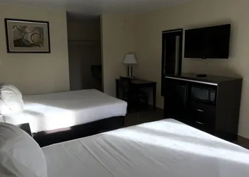 Colton Inn hotel thumbnail 3