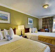 Traveler's Inn hotel detail image 5