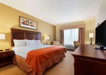 Country Inn & Suites by Radisson, Texarkana, TX hotel thumbnail 4