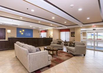 Holiday Inn Express Hartford – Newington, by IHG hotel thumbnail 2