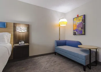 Holiday Inn Express Hartford – Newington, by IHG hotel thumbnail 4