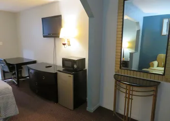 Travel Inn Motel hotel thumbnail 4