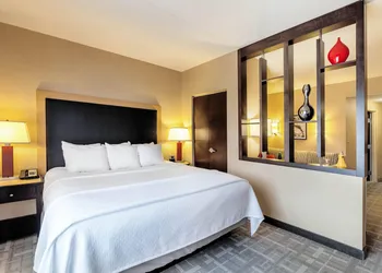 Cambria Hotel Pittsburgh - Downtown hotel thumbnail 7