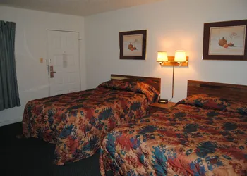 La Vista Inn hotel thumbnail 4