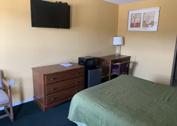 La Vista Inn hotel thumbnail 8