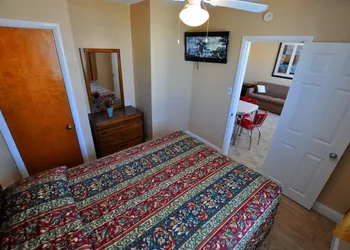 Nantucket Inn & Suites hotel thumbnail 3