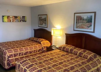 Savannah Lodge hotel thumbnail 5