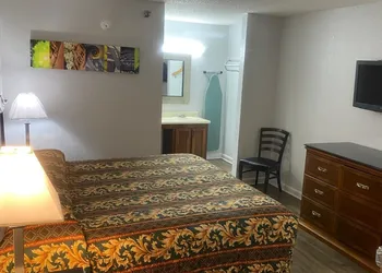 Savannah Lodge hotel thumbnail 6
