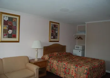 Sea Breeze Inn hotel thumbnail 8