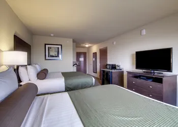 AmericInn by Wyndham Oshkosh hotel thumbnail 6