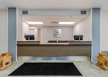 Quality Inn Orleans hotel thumbnail 2