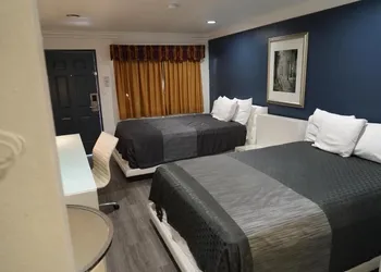 Flamingo Inn hotel thumbnail 4