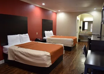 Platinum Inn Katy hotel thumbnail 2